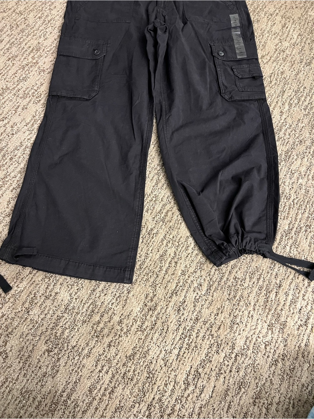 NWT American Eagle Baggy Jogger Stretch Black Cargo Pants - Picture 2 of 7